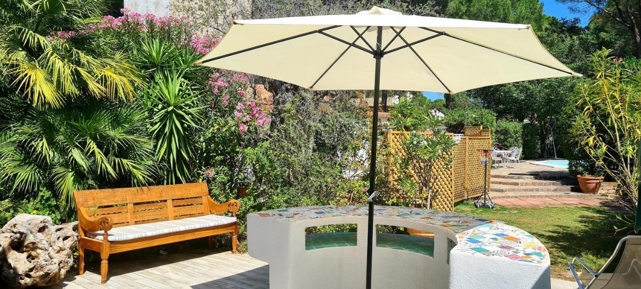 Jungle House - Pineta Is Morus Villa Santa Margherita di Pula Bagian luar foto