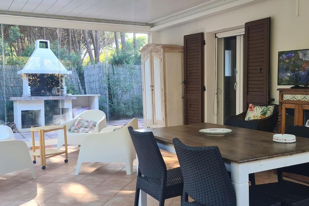 Jungle House - Pineta Is Morus Villa Santa Margherita di Pula Bagian luar foto