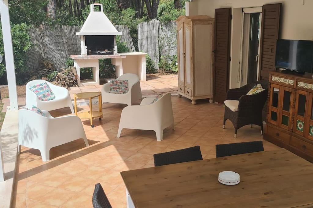 Jungle House - Pineta Is Morus Villa Santa Margherita di Pula Bagian luar foto