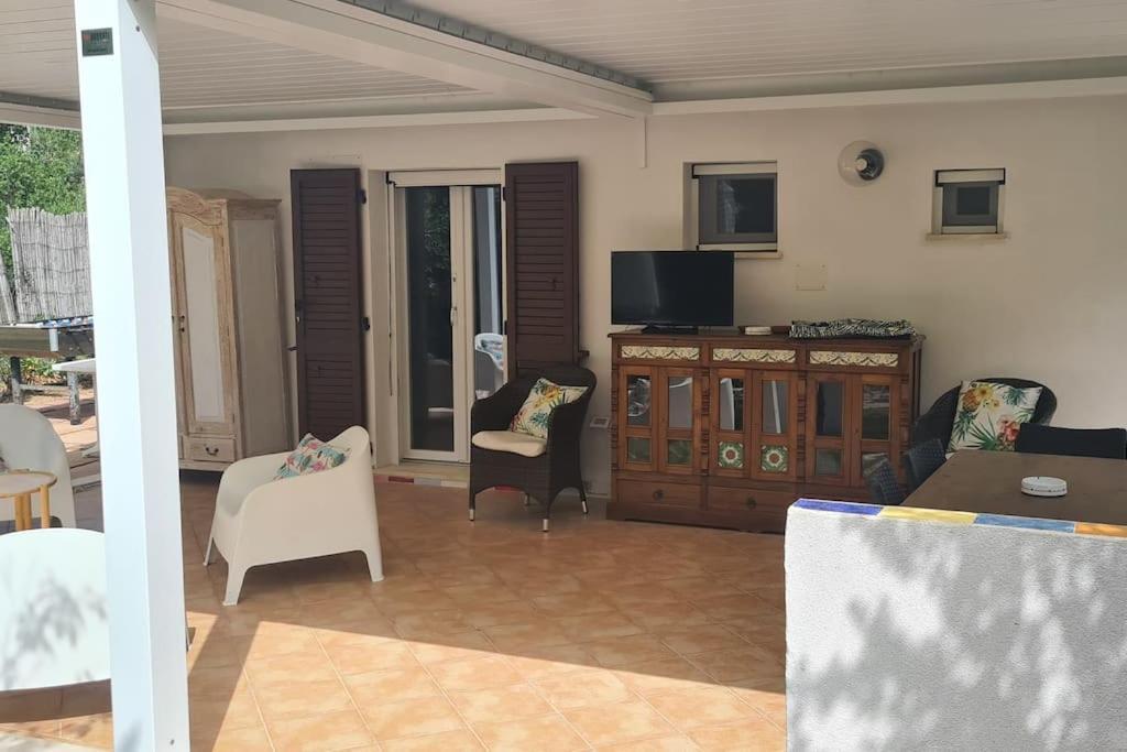 Jungle House - Pineta Is Morus Villa Santa Margherita di Pula Bagian luar foto