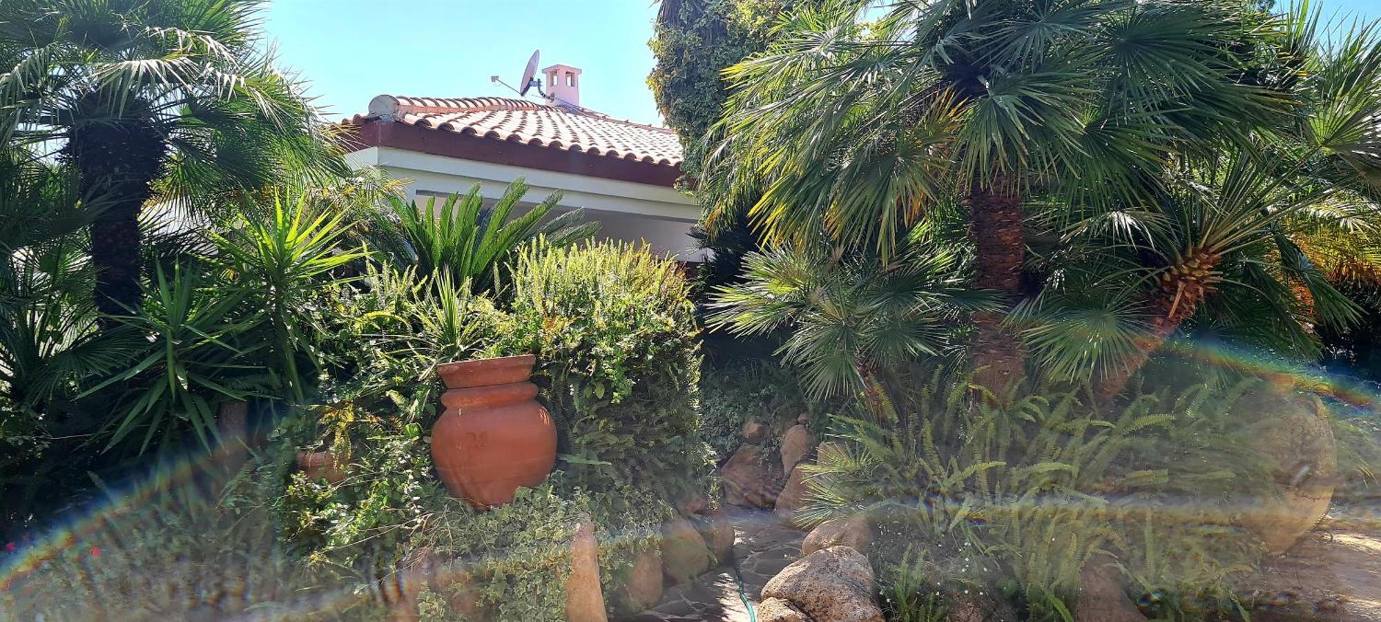 Jungle House - Pineta Is Morus Villa Santa Margherita di Pula Ruang foto
