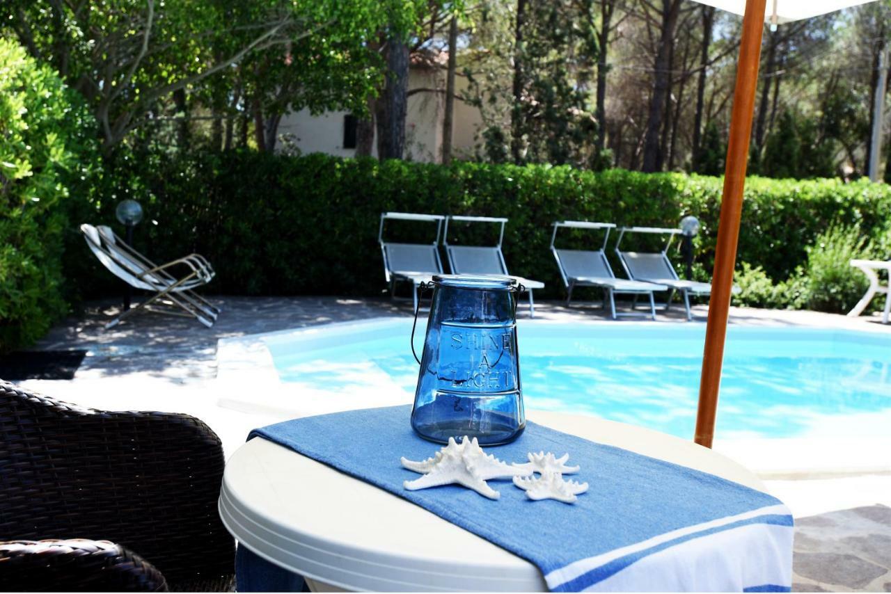 Jungle House - Pineta Is Morus Villa Santa Margherita di Pula Bagian luar foto